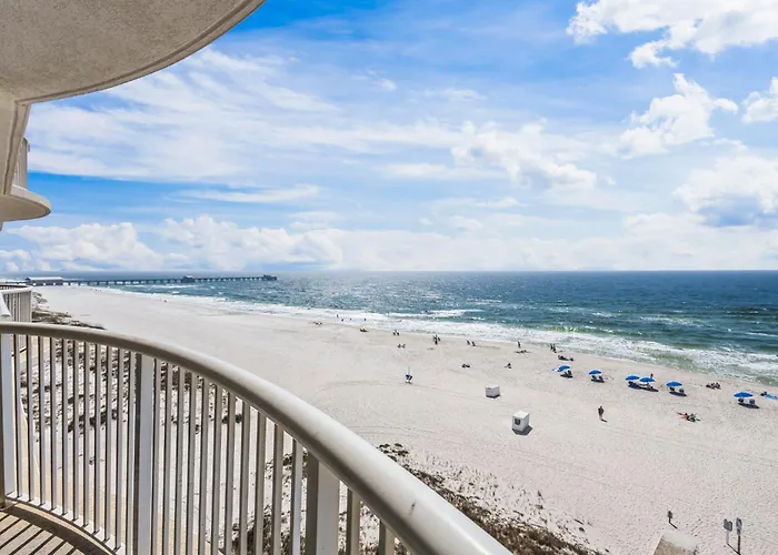 Royal Palms 704 *